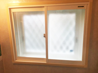 バスルームリフォーム 断熱性能に優れた内窓で暖かく快適なバスルームに