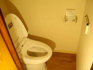トイレリフォーム 古い和式トイレを洋式トイレに